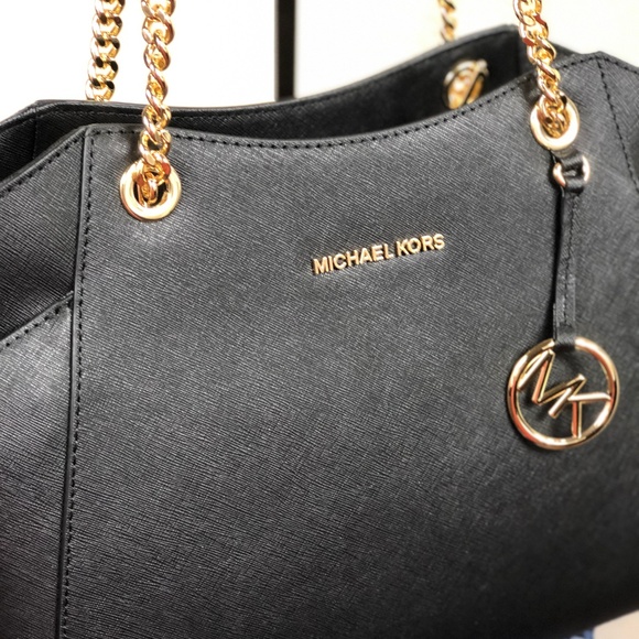 Michael Kors Jet Set LG Chain Shoulder Bag Black - Picture 2 of 8